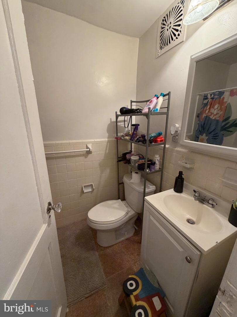 6916 Ardleigh Property Photo 36