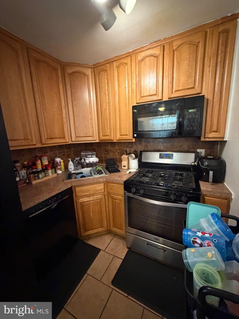 6916 Ardleigh Property Photo 39