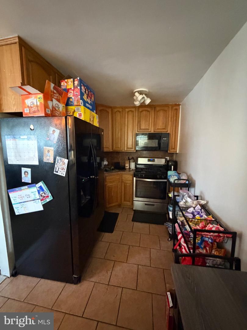 6916 Ardleigh Property Photo 40