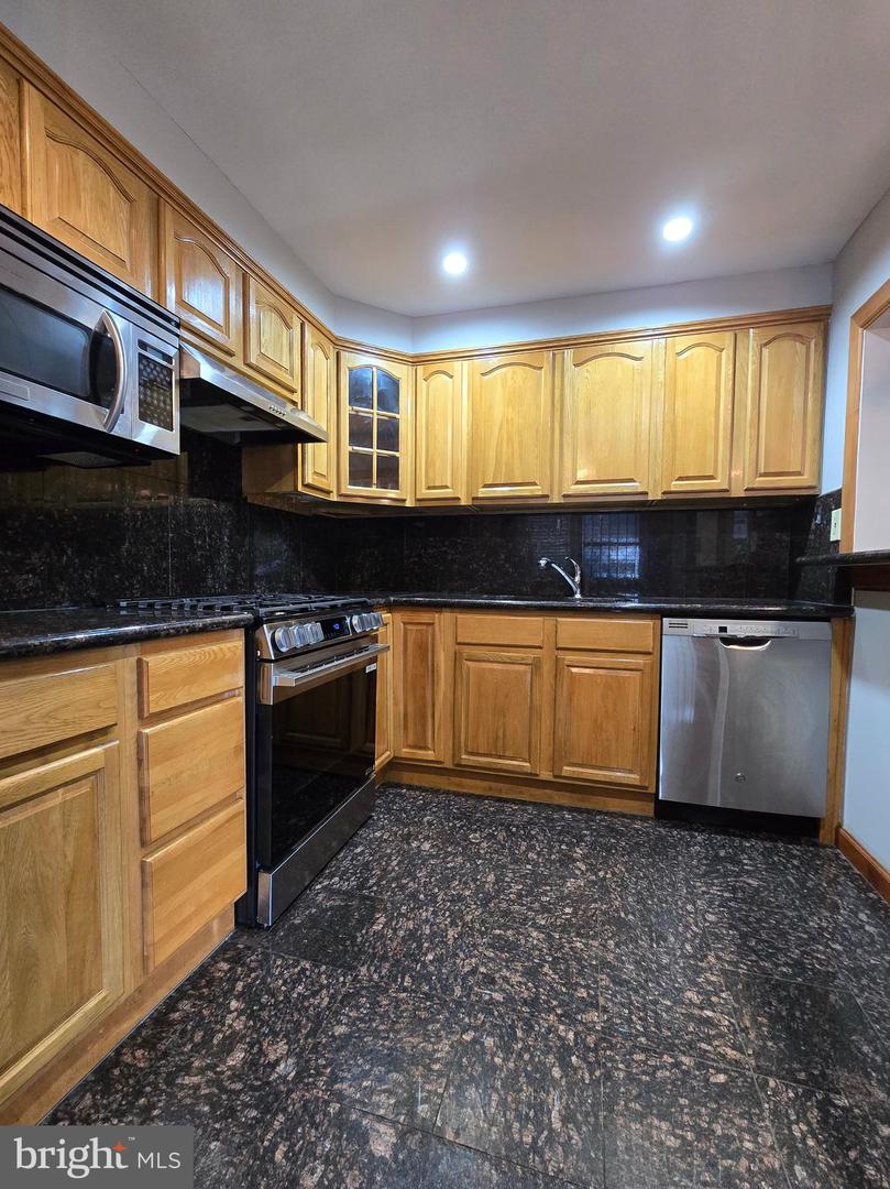 3412 Lester Rd Property Photo 10