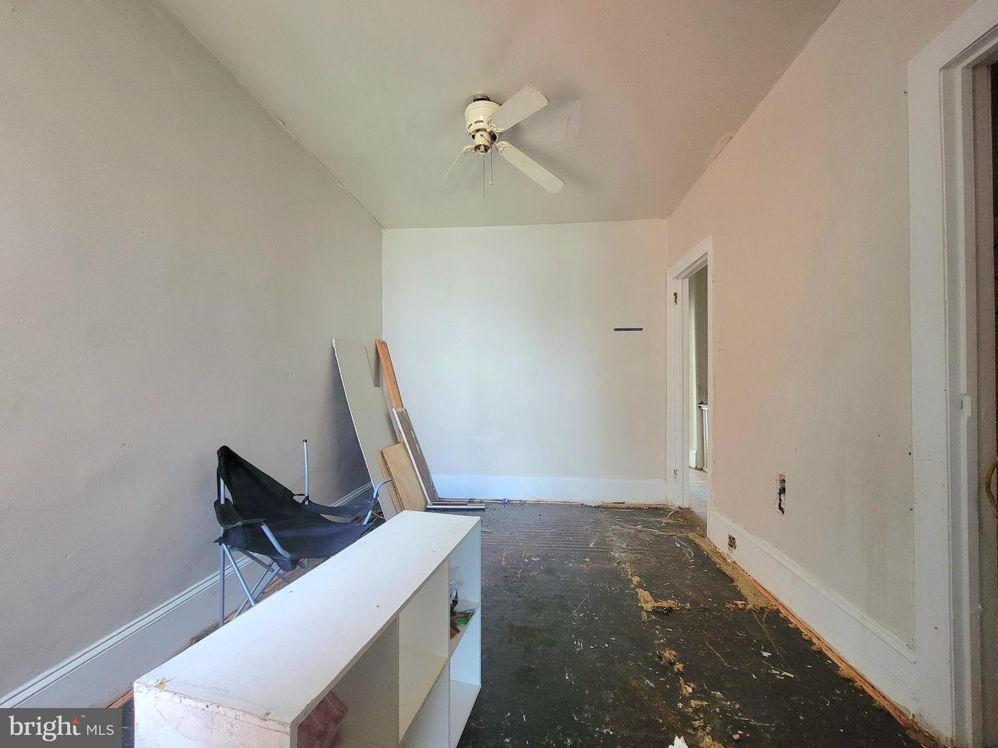 5543 Malcolm St Property Photo 21