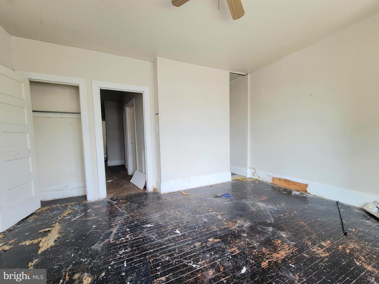 5543 Malcolm St Property Photo 28