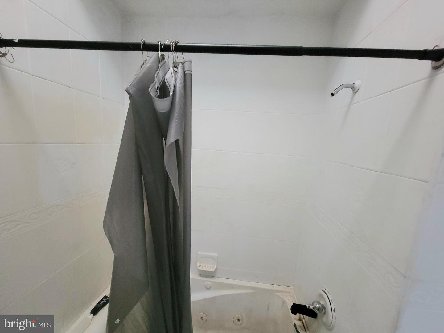 5543 Malcolm St Property Photo 36