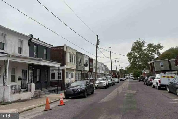 5511 N American St Property Photo 3