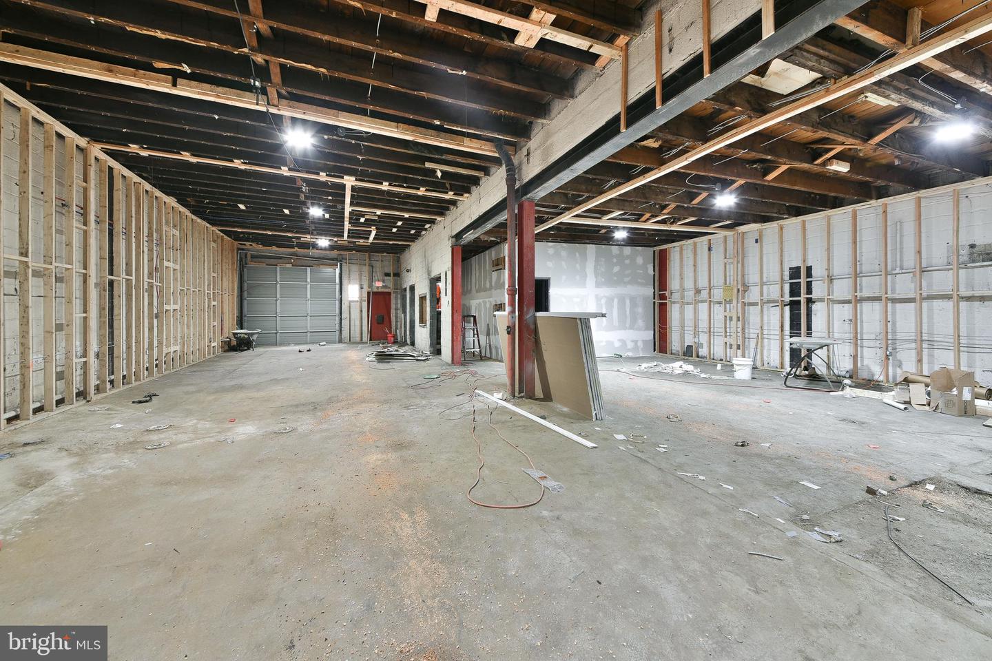 7309-11 State Rd Property Photo 12