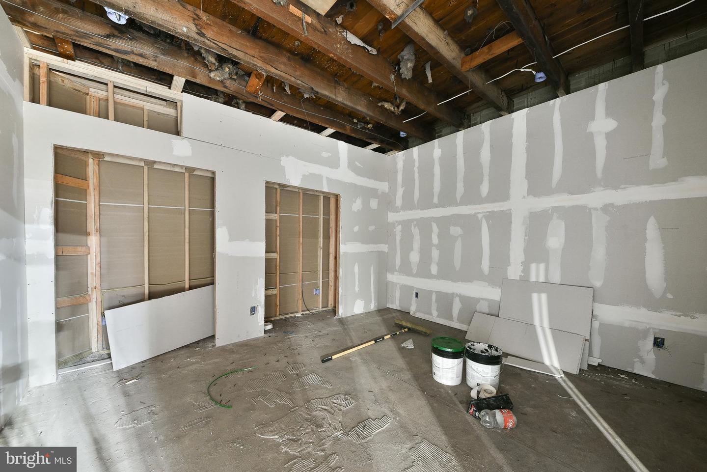 7309-11 State Rd Property Photo 15