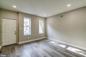 160 East St Property Photo 4