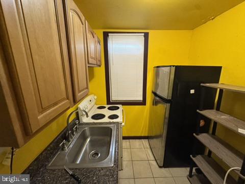 1038 W Monmouth St Property Photo 5