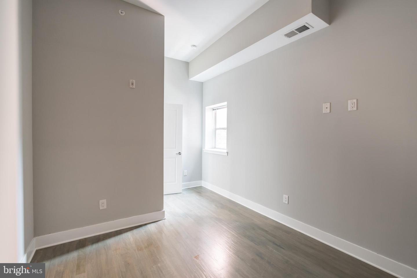 1607 Catharine St #unit 3d Property Photo 10