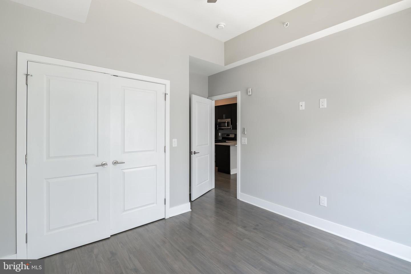 1607 Catharine St #unit 3d Property Photo 14