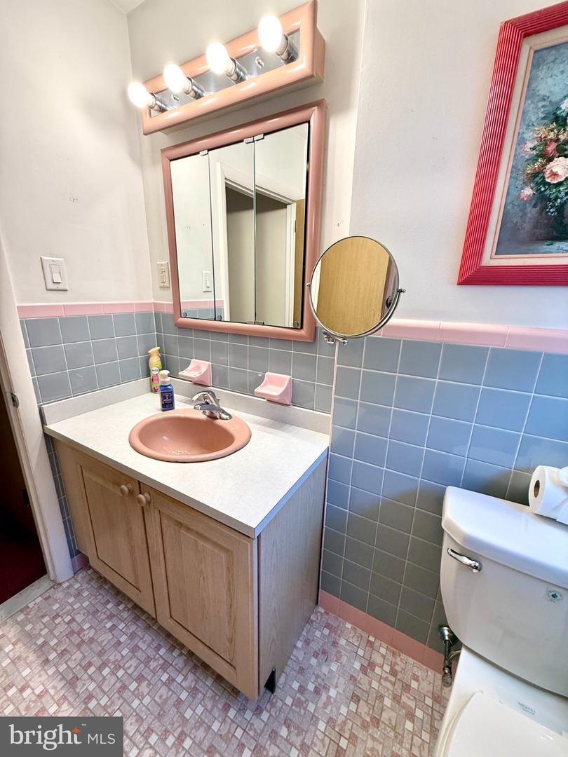 1716 Napfle Ave Property Photo 19