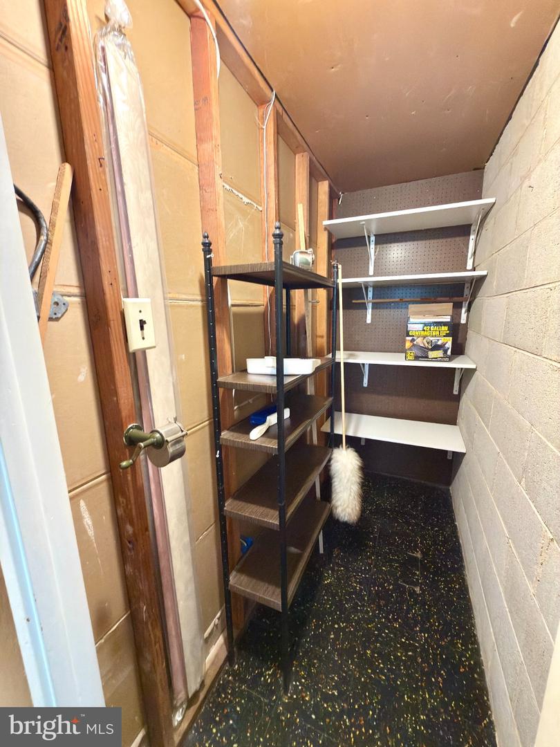 1716 Napfle Ave Property Photo 30