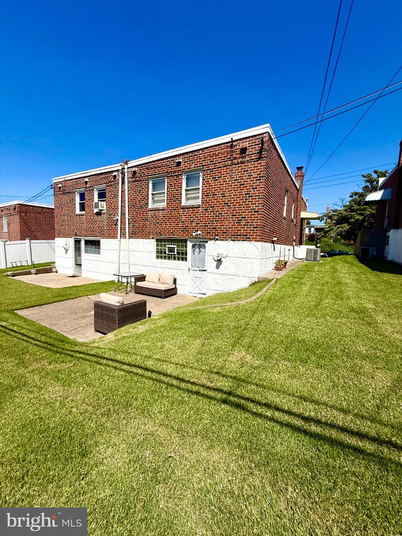 1716 Napfle Ave Property Photo 35