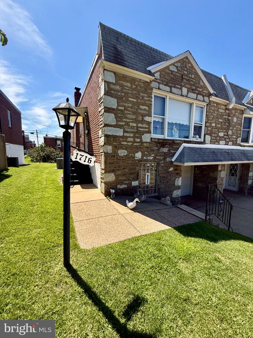 1716 Napfle Ave Property Photo 44