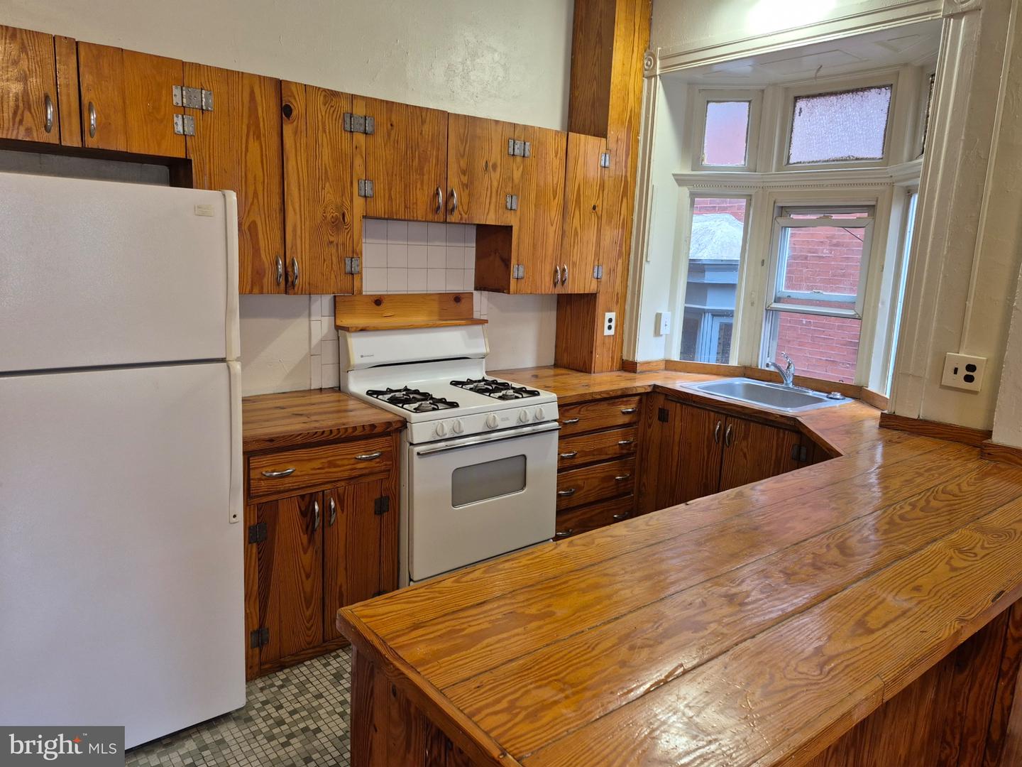 4610 Chester Ave #2 Property Photo 9