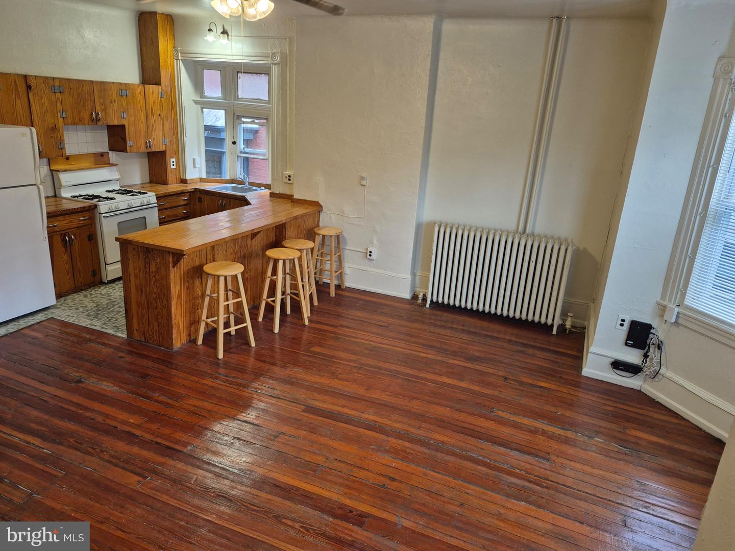 4610 Chester Ave #2 Property Photo 22