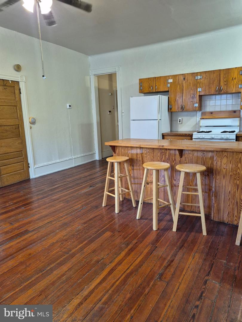 4610 Chester Ave #2 Property Photo 23