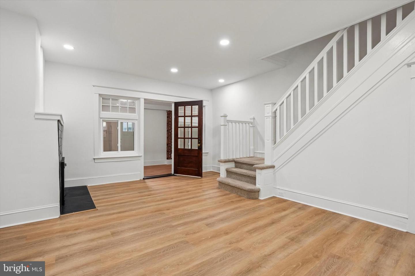 1119 Harrison St Property Photo 10