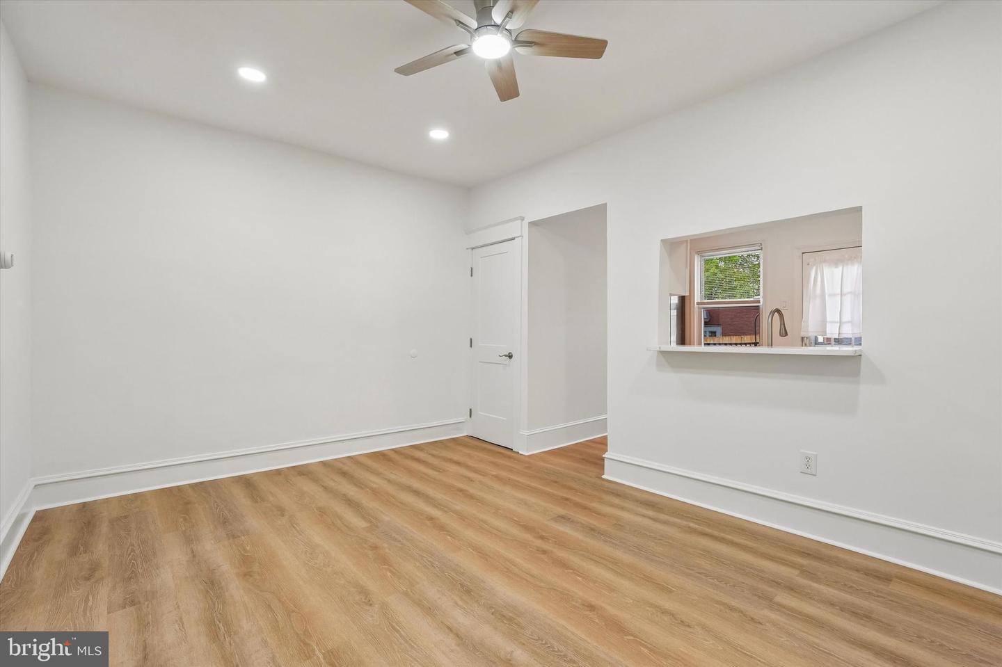 1119 Harrison St Property Photo 12