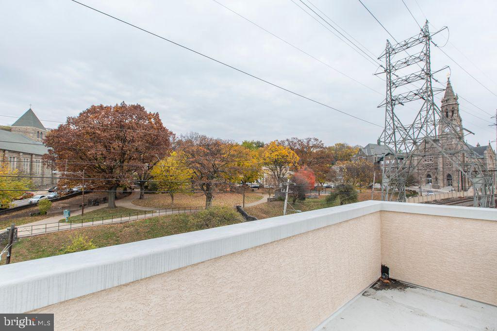 4304 Cresson St #2 Property Photo 17