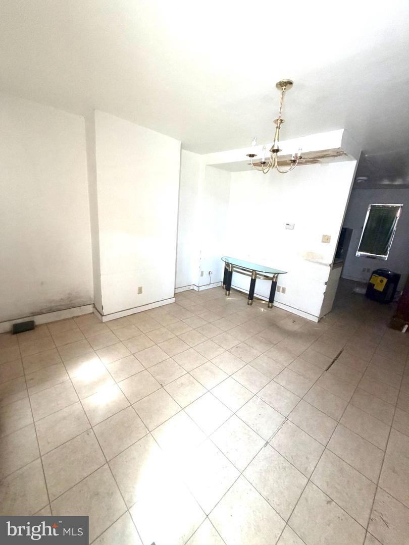 3935 Wyalusing Property Photo 2