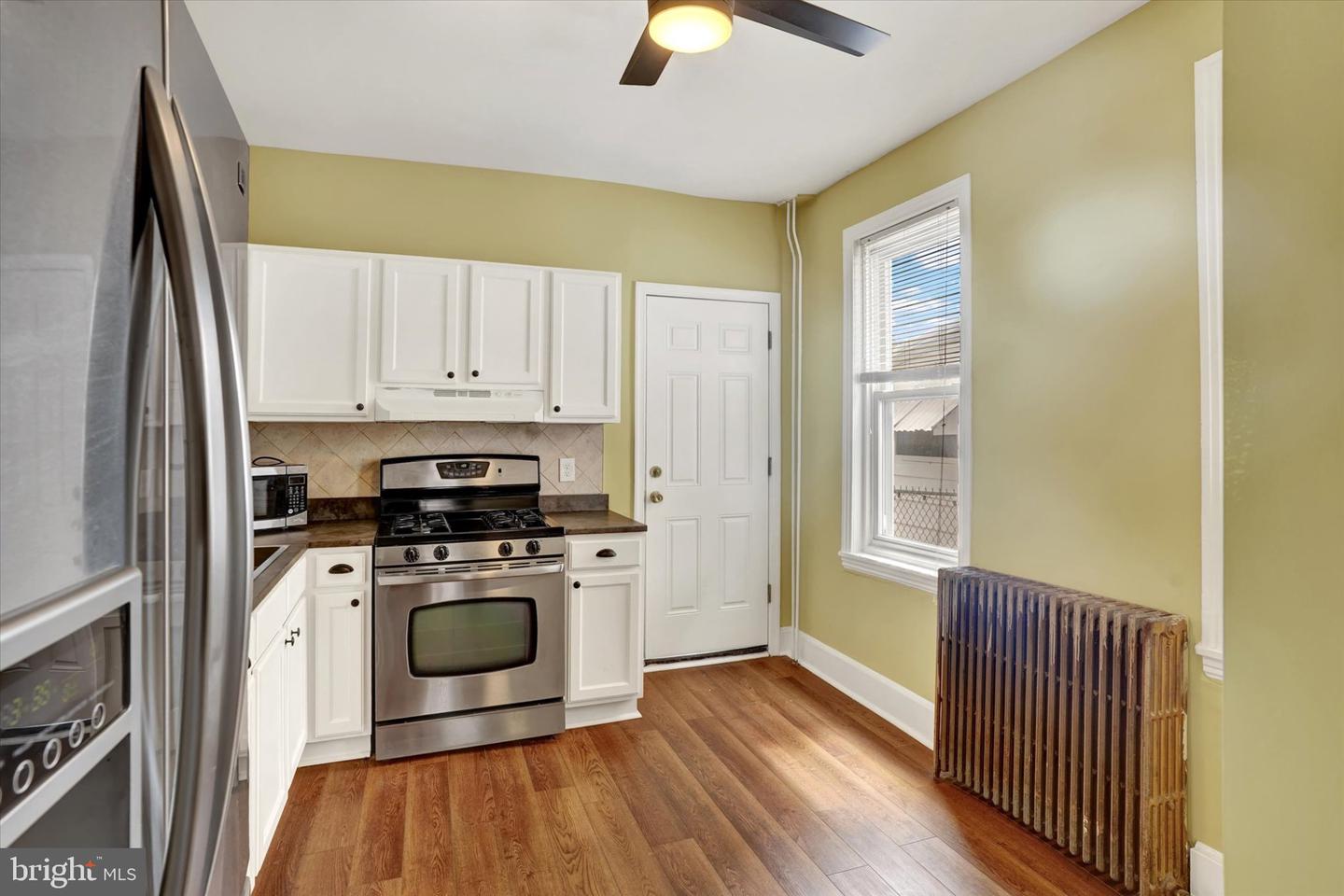 4127 Orchard St Property Photo 10