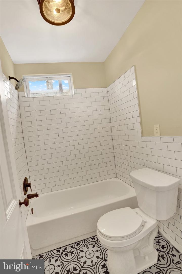 4127 Orchard St Property Photo 20