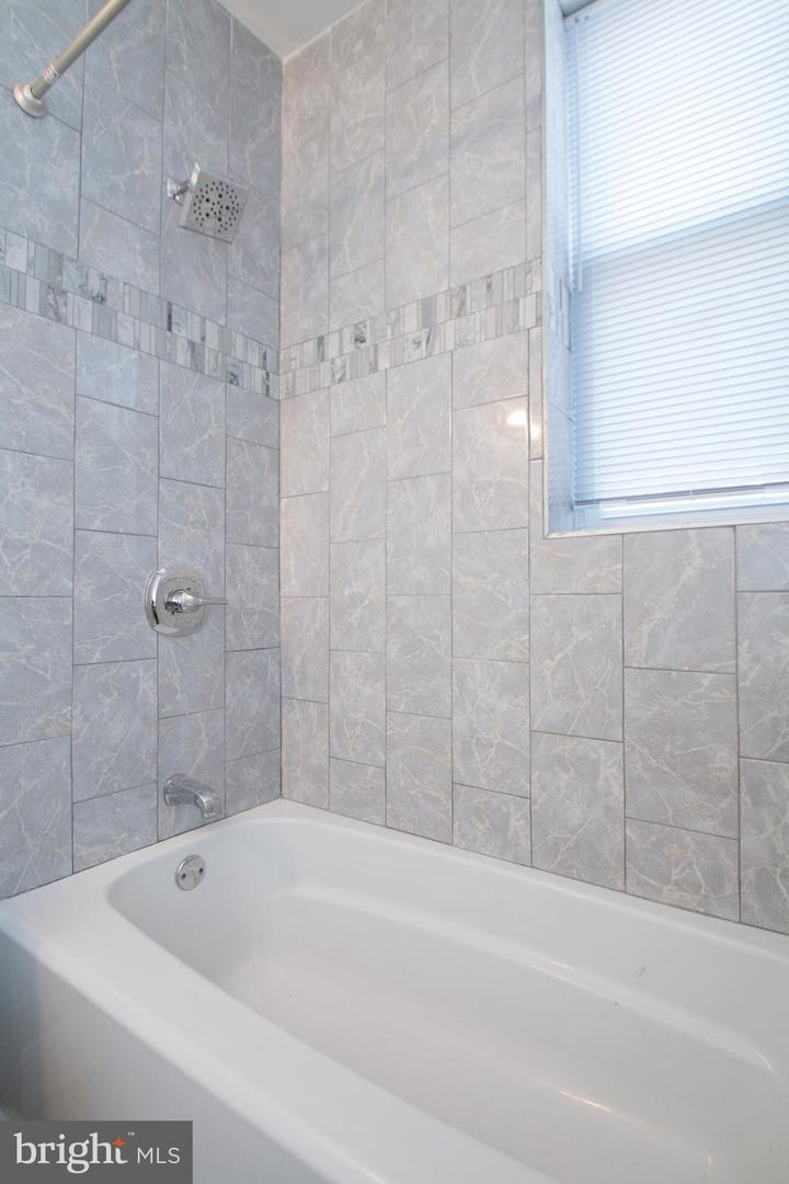 1229 W Porter St #unit 1 Property Photo 14