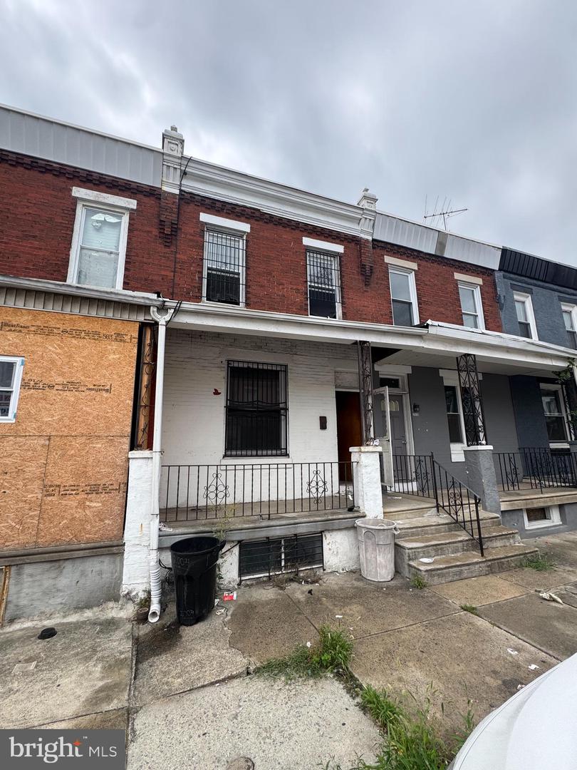 2022 S Simpson St Property Photo 1