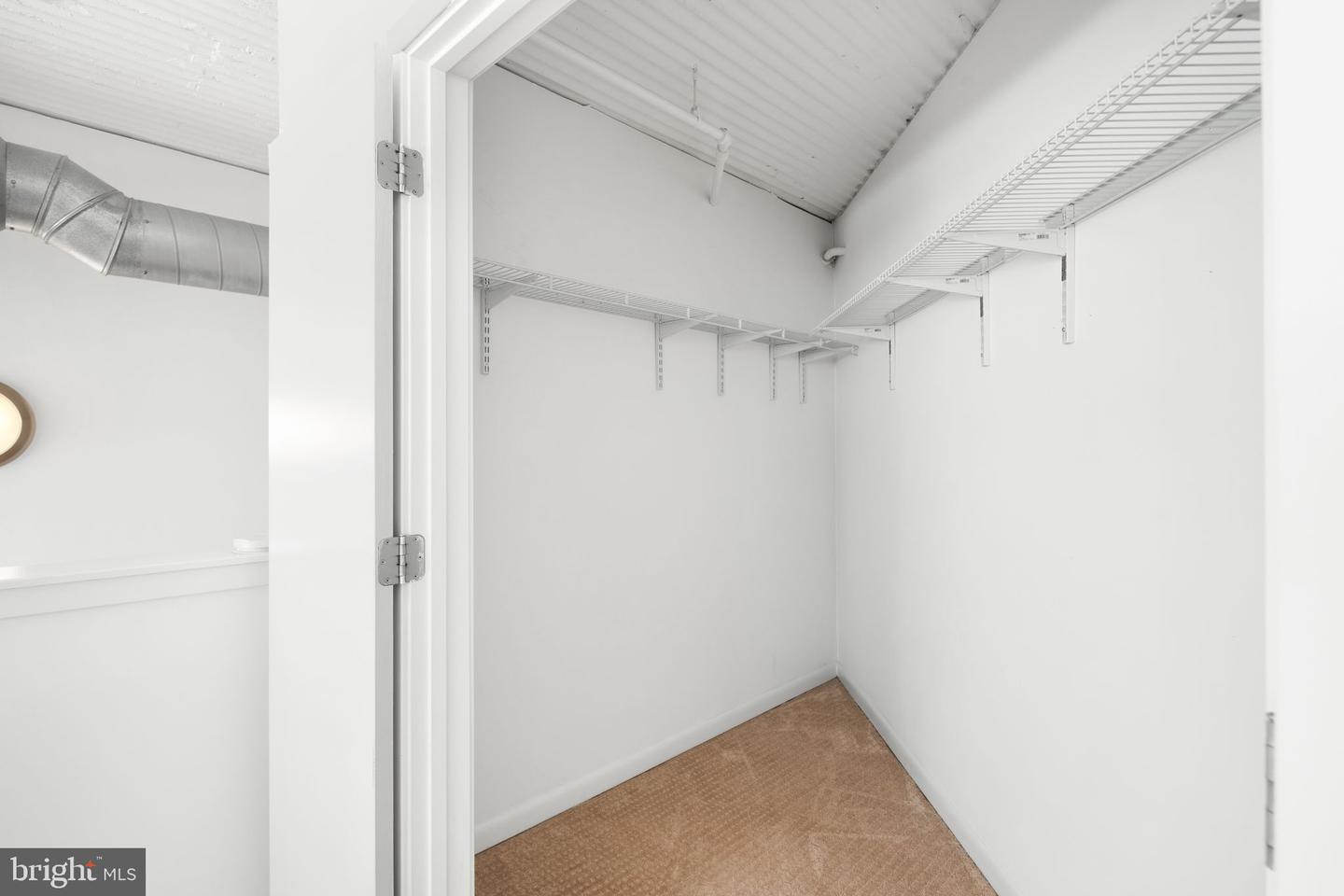 2200-28 Arch St #505 Property Photo 21