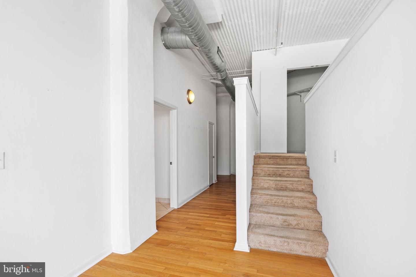 2200-28 Arch St #505 Property Photo 22