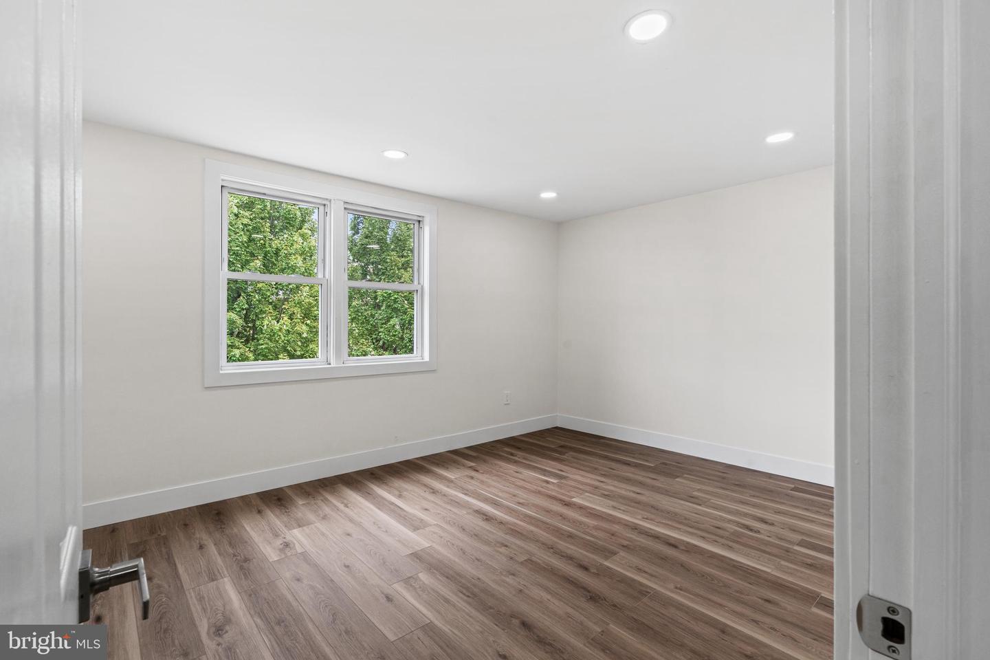 7270 Cornelius St Property Photo 14