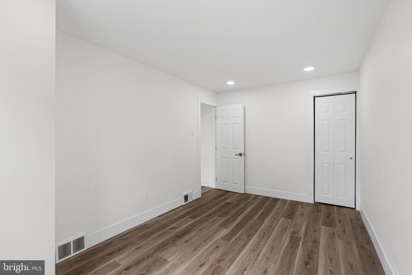 7270 Cornelius St Property Photo 21