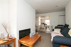 2047 Green St Property Photo 29