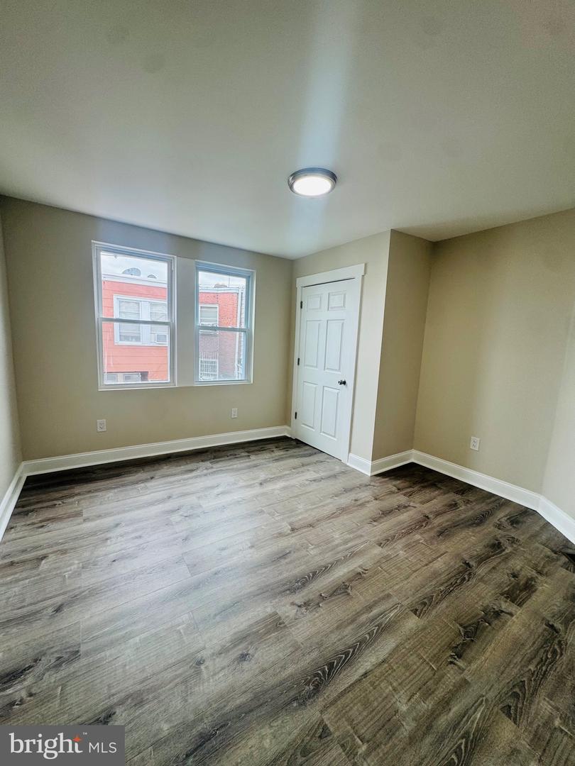 1840 73rd Ave Property Photo 27
