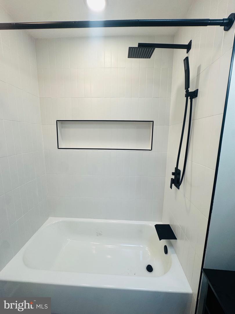 1840 73rd Ave Property Photo 31