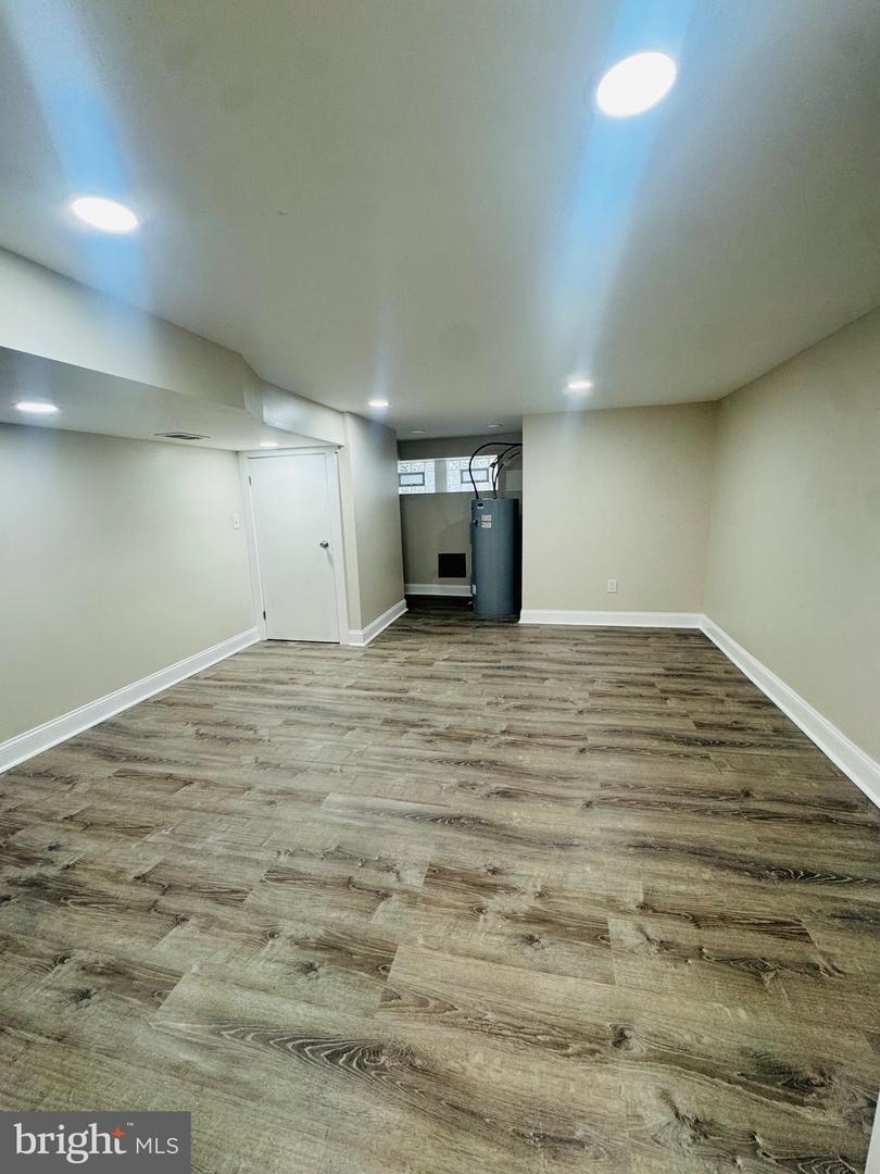 1840 73rd Ave Property Photo 34