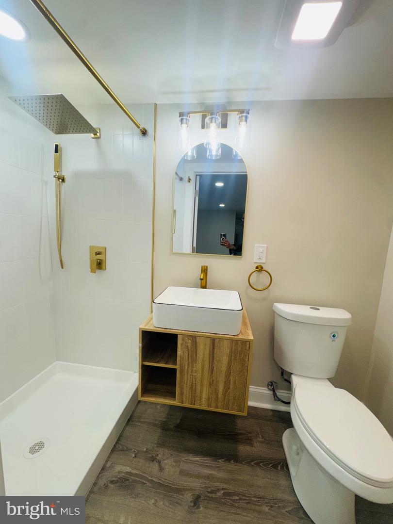1840 73rd Ave Property Photo 40