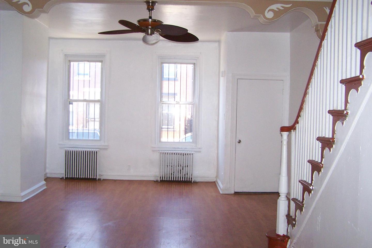 607 Mifflin St Property Photo 3