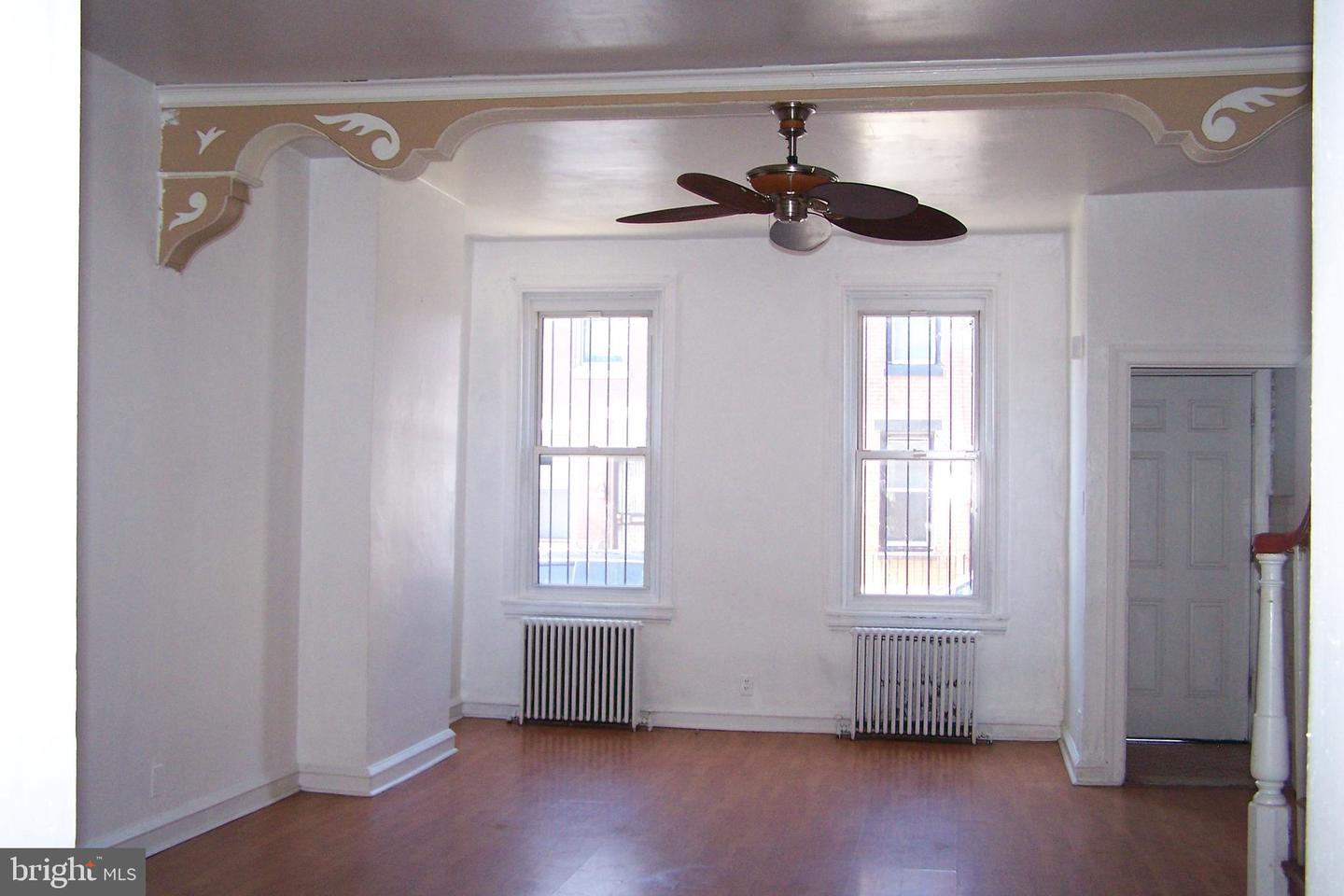 607 Mifflin St Property Photo 6