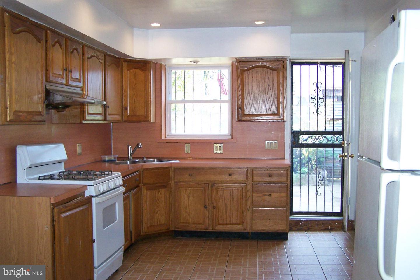 607 Mifflin St Property Photo 7