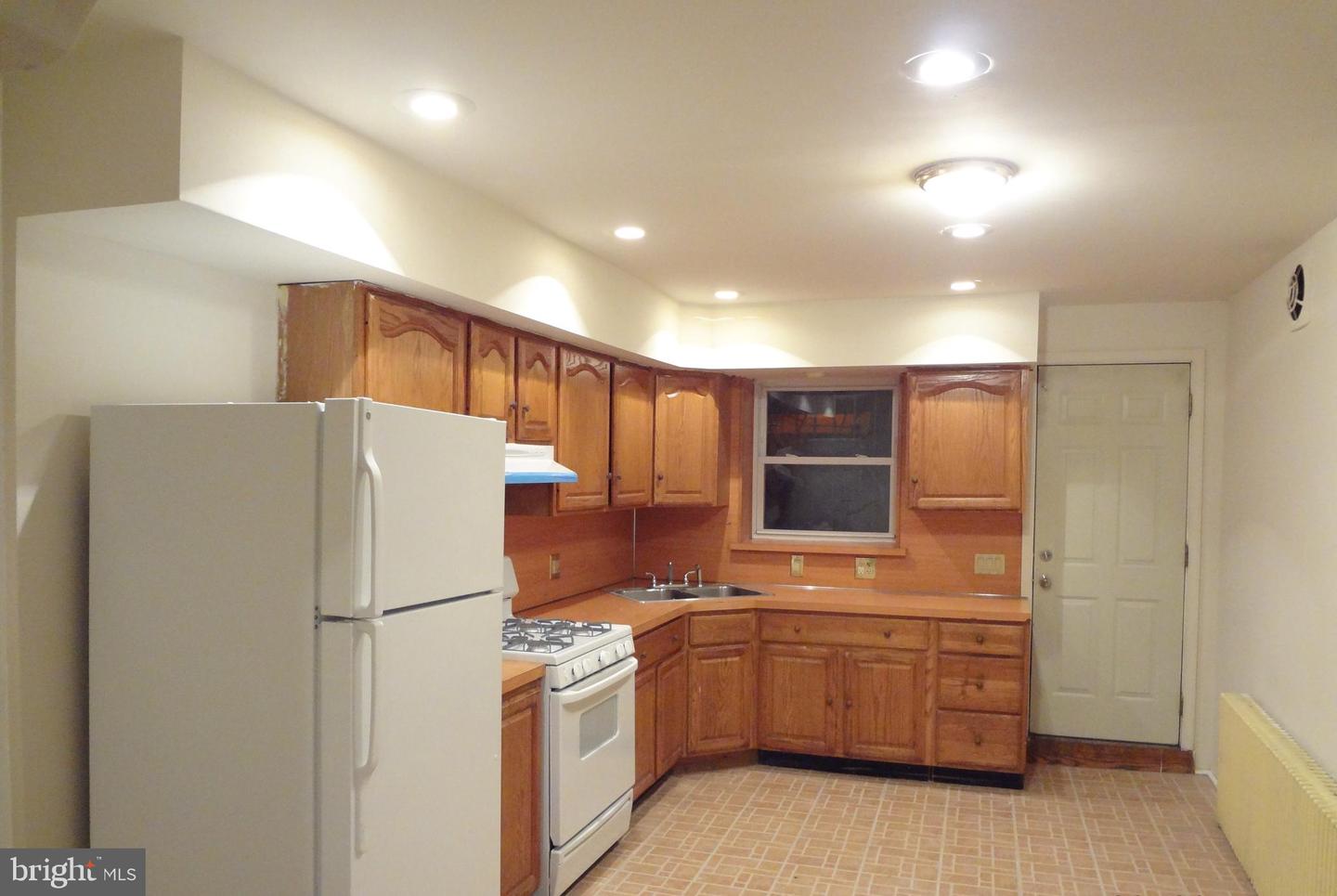 607 Mifflin St Property Photo 10