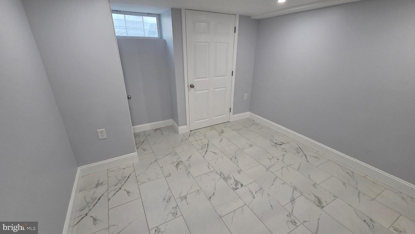 1810 E Albert St Property Photo 15