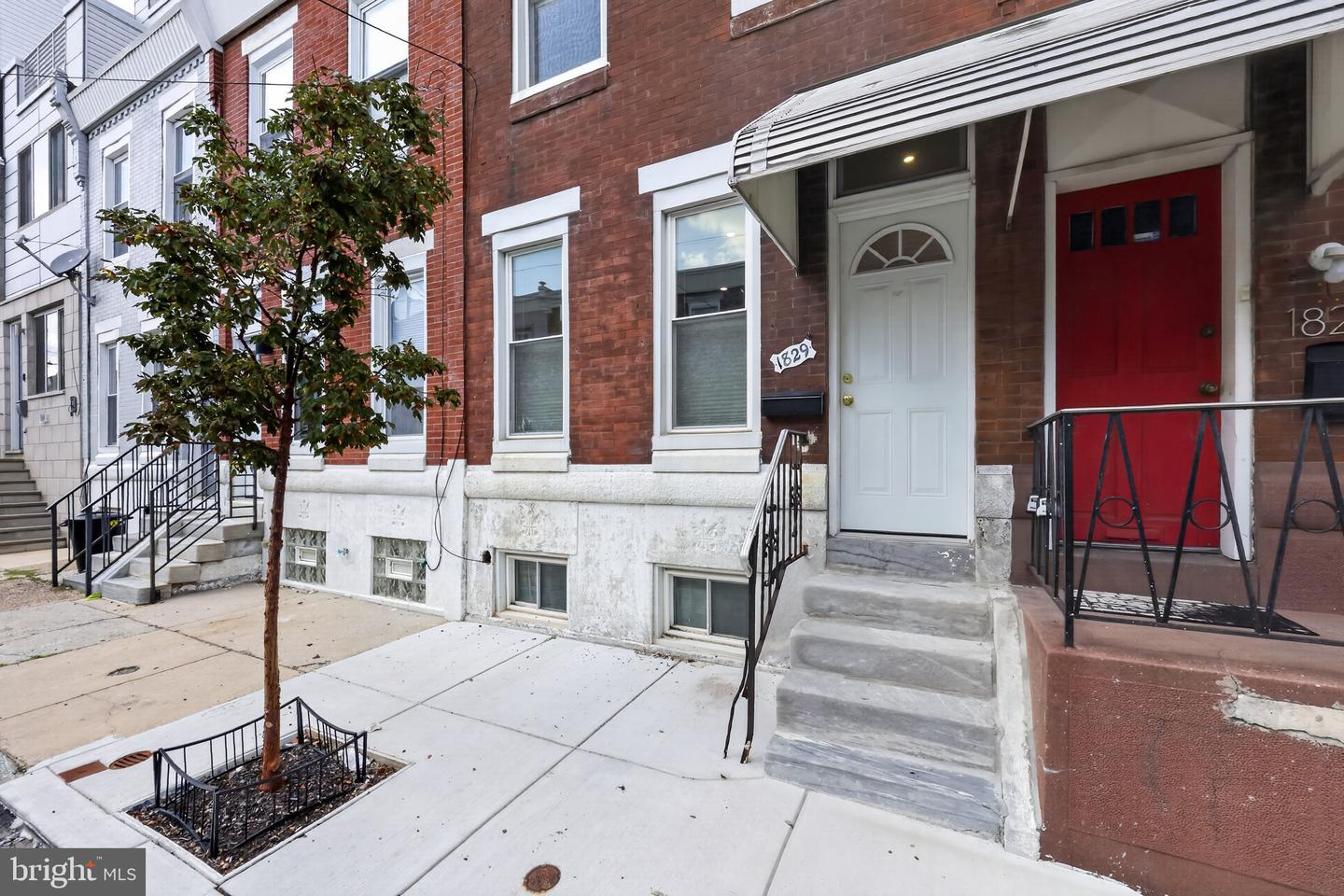 1829 Mcclellan St Property Photo 3