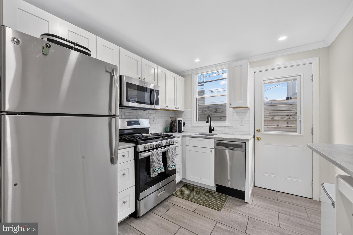 1829 Mcclellan St Property Photo 13