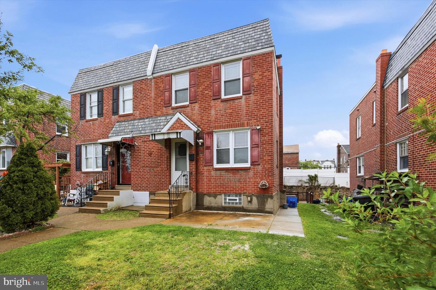 1807 Afton St Property Photo 1