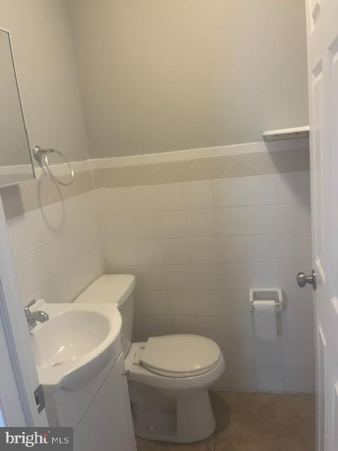 5013 Brown St Property Photo 7