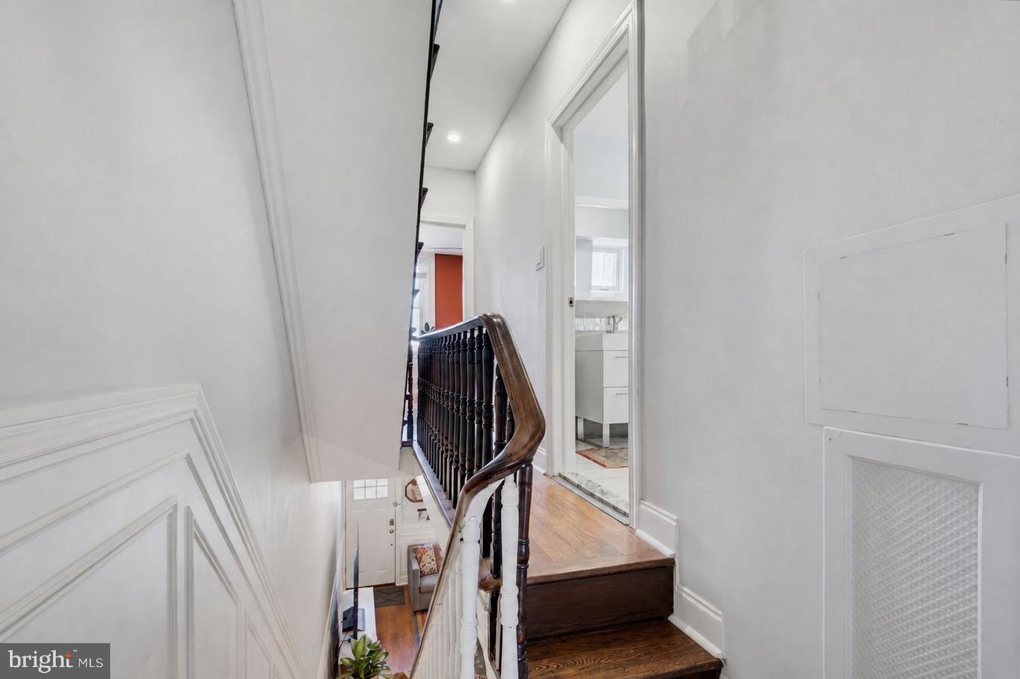 2356 E York St Property Photo 27