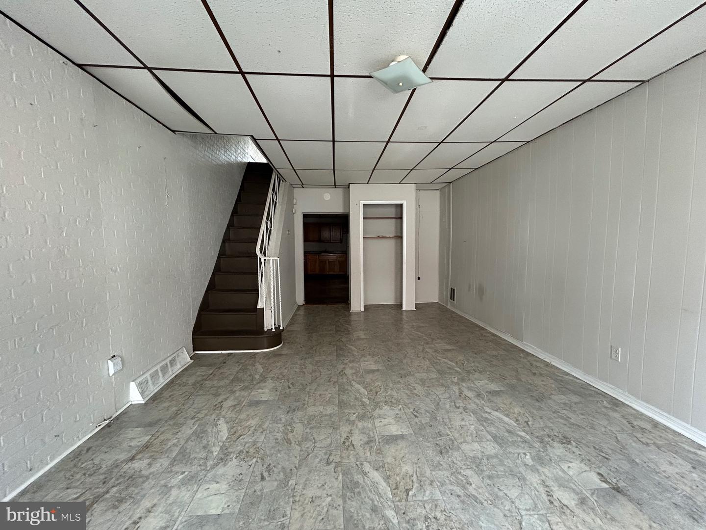540 Fernon St Property Photo 2