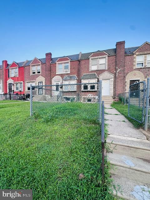 6013 BELDEN ST Property Photo 1